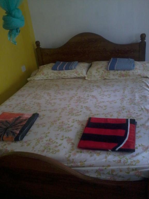 Himasha Guest Hotel Mirissa Bagian luar foto